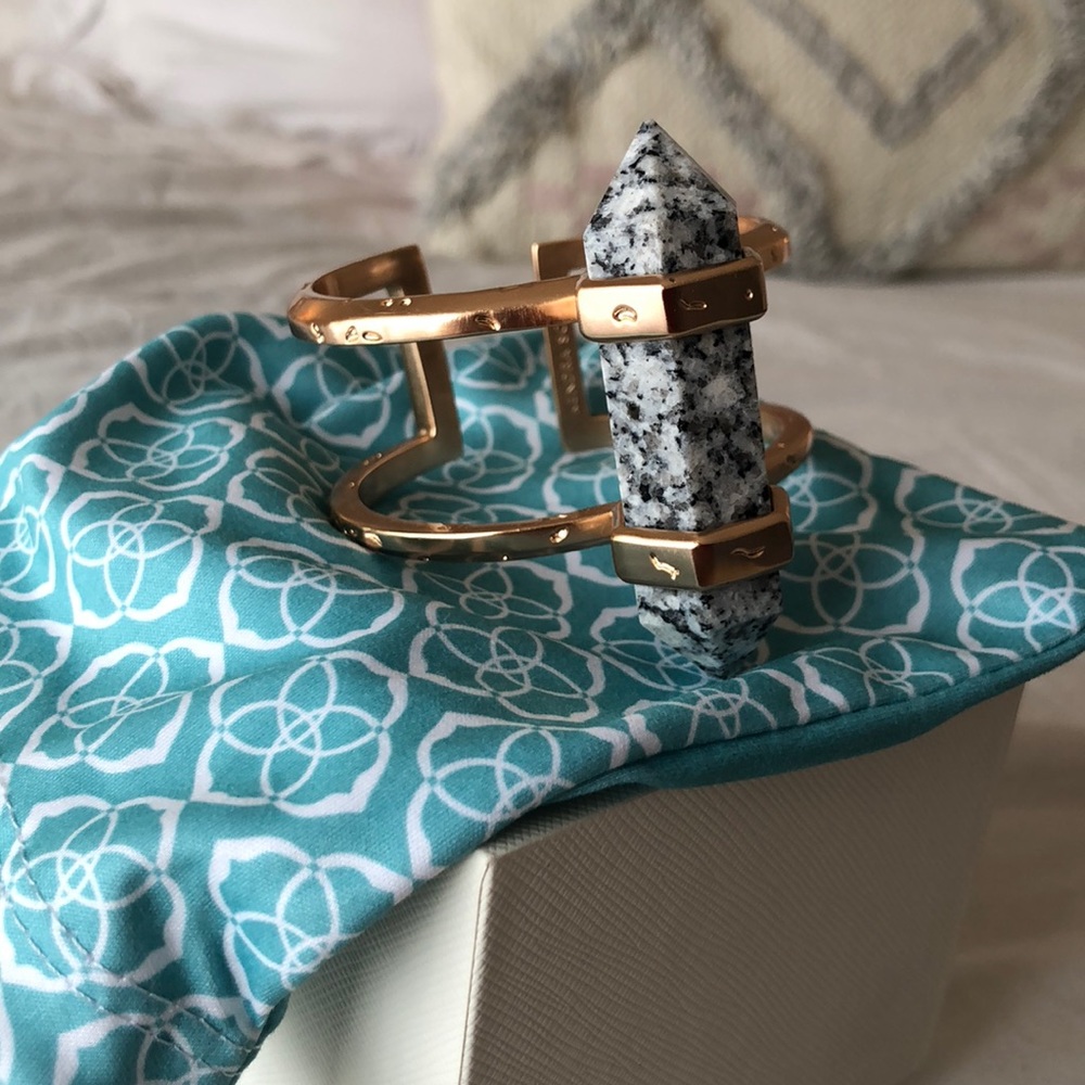 Kendra Scott Shelli cuff